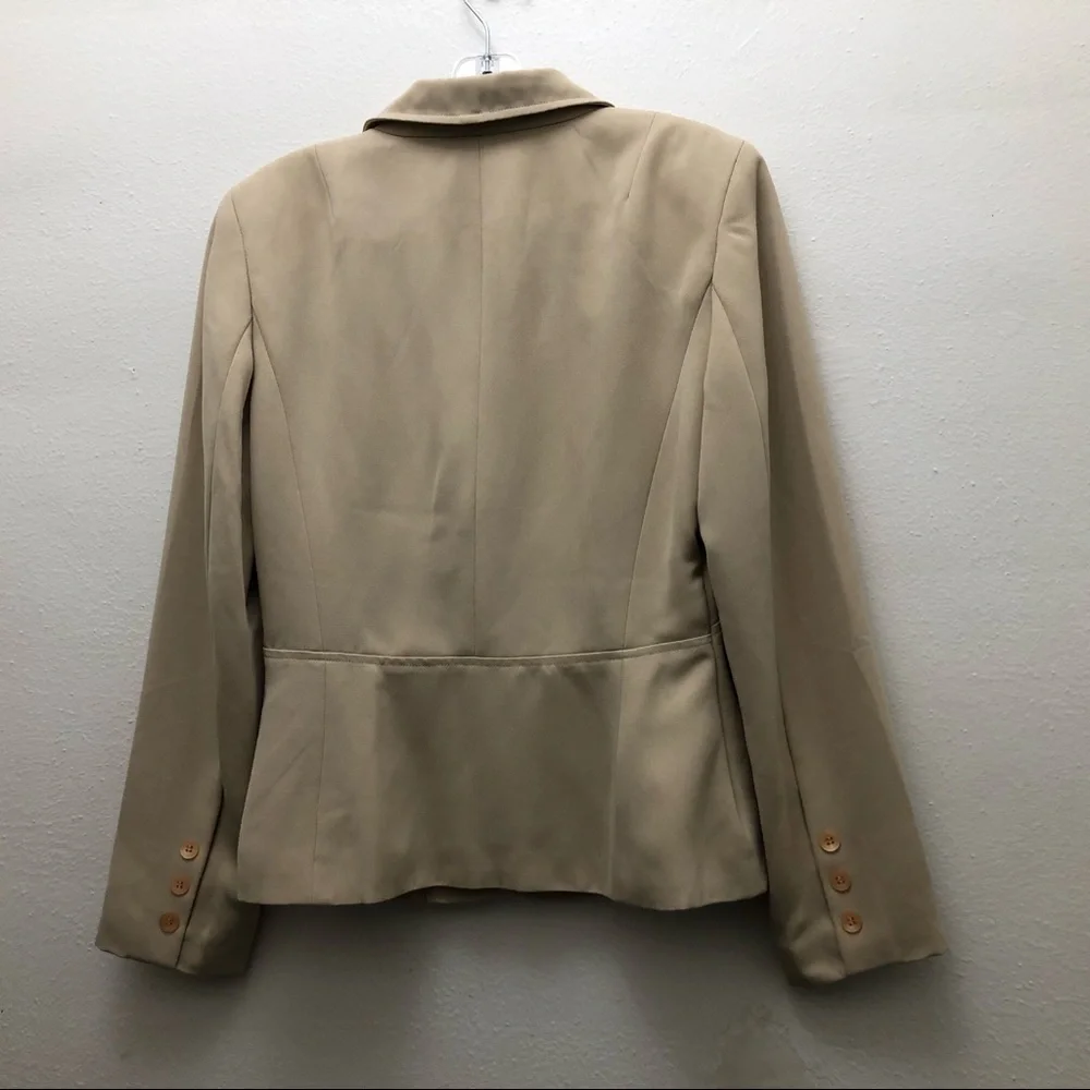 Newport News Skirt Suit Long Sleeve Jacket & Knee High Skirt Women's Size 10 Tan - Picture 5 of 15
